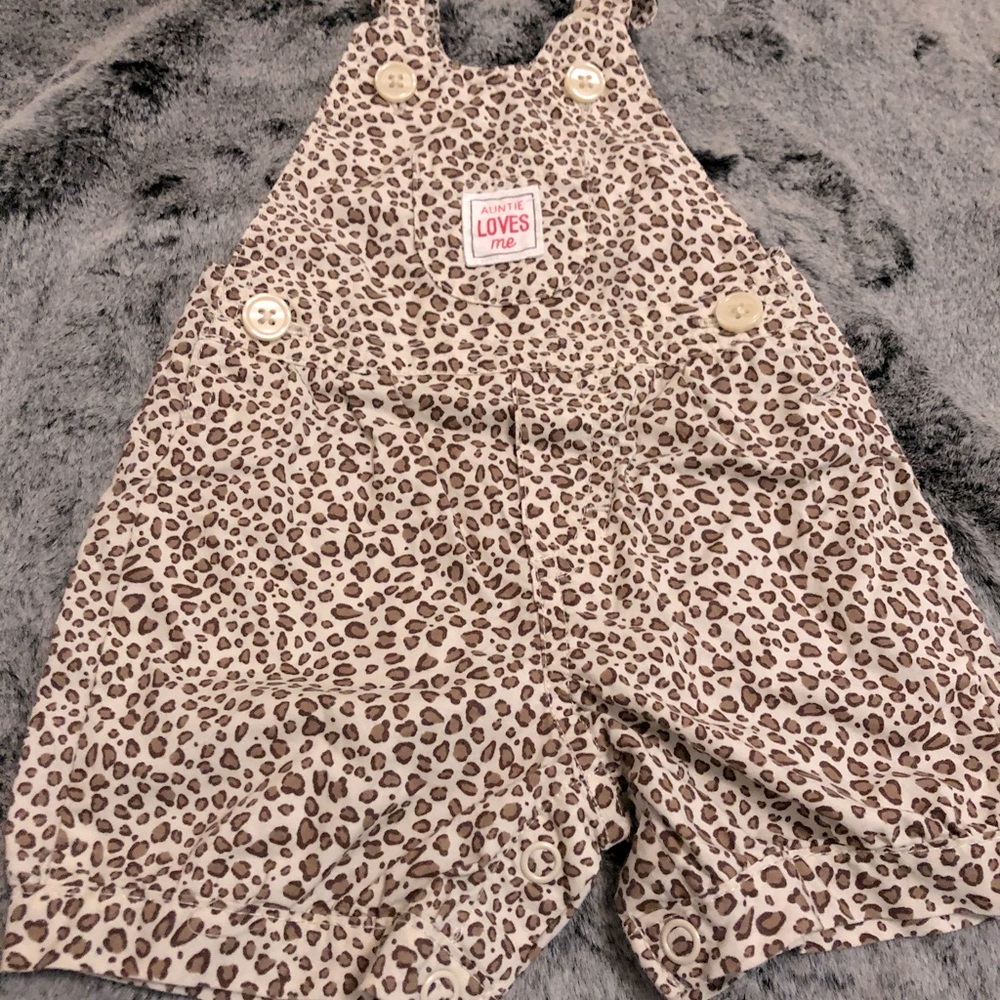 Carter’s Leopard Print Overalls Size NB